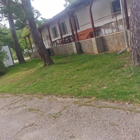 Pod Gymesom - Turisticka *